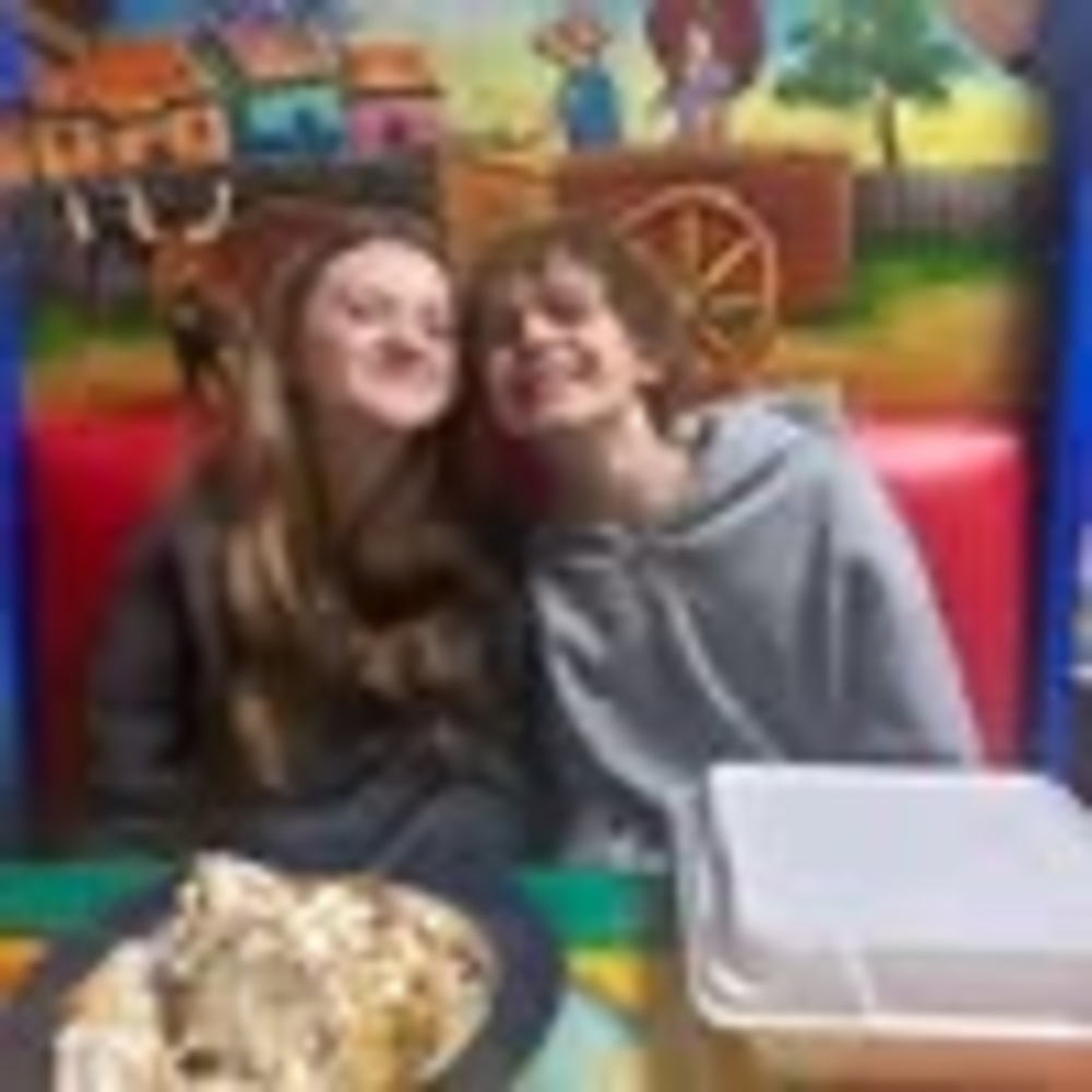 Meet your Posher, Emma